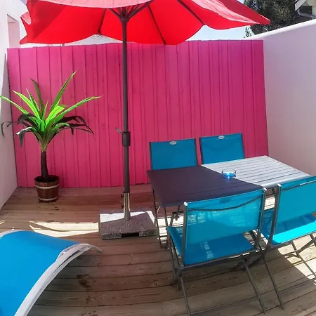 Logis Du Chateau Διαμέρισμα Le Château-dʼOléron